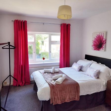 Willa Perry Road, Beautiful Large House Available For Guests And Contractors Parking Wifi Nottingham Zewnętrze zdjęcie