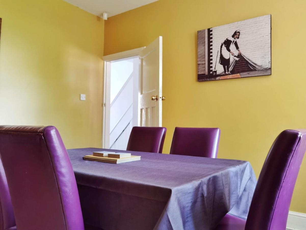 Willa Perry Road, Beautiful Large House Available For Guests And Contractors Parking Wifi Nottingham Zewnętrze zdjęcie