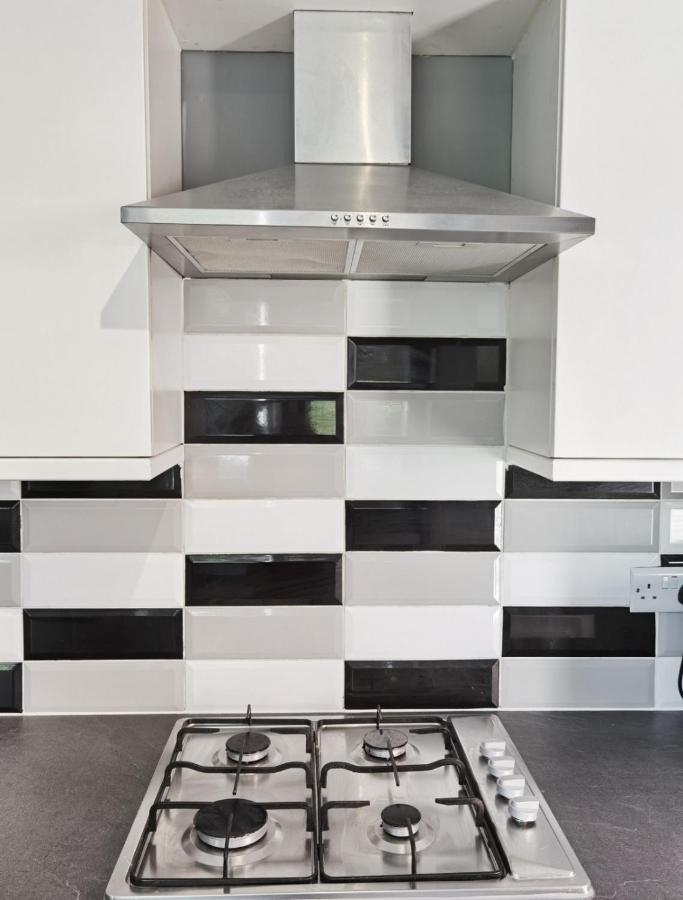 Willa Perry Road, Beautiful Large House Available For Guests And Contractors Parking Wifi Nottingham Zewnętrze zdjęcie